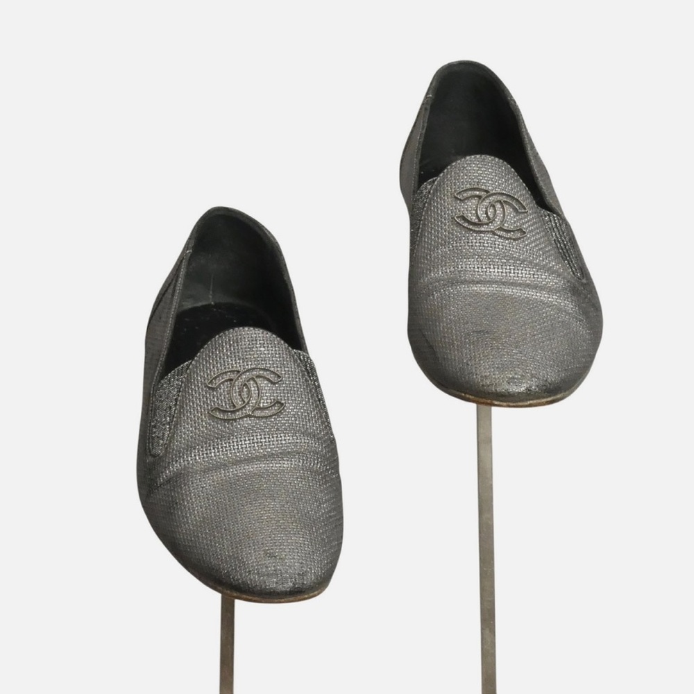 CHANEL METALLIC CLASSIC CC LOAFERS